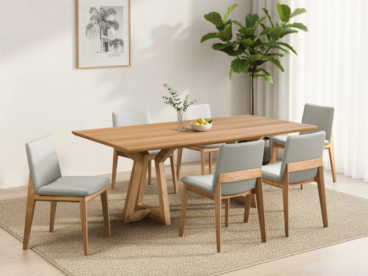 Hawksburn Dining Table